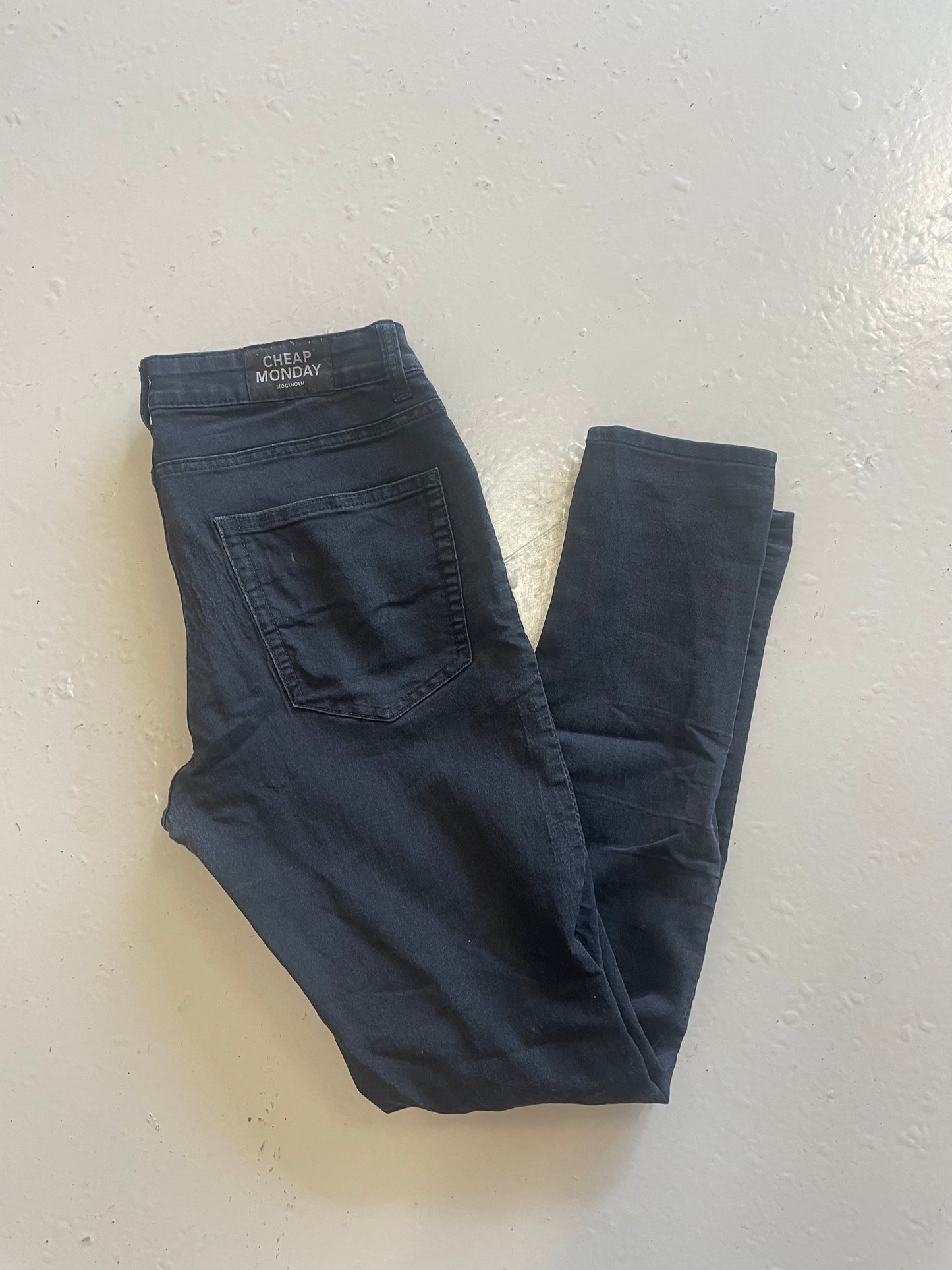 Cheap monday buxur St.32/33