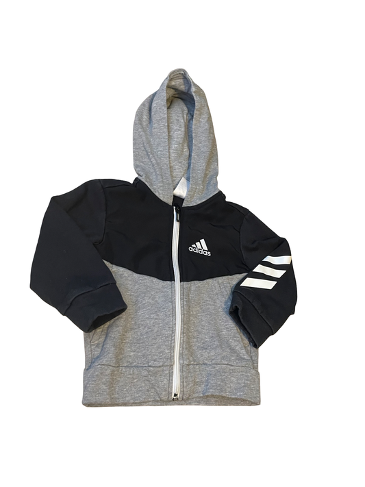 Adidas peysa St.92
