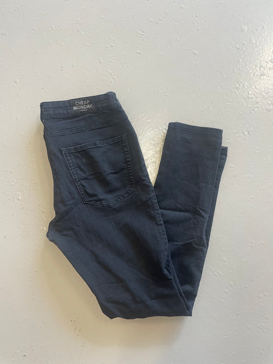 Cheap monday buxur St.32/33